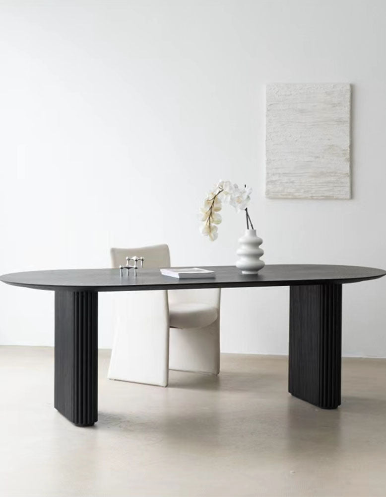 Ivar Oval Dining Table, Solid Wood｜ DC Concept