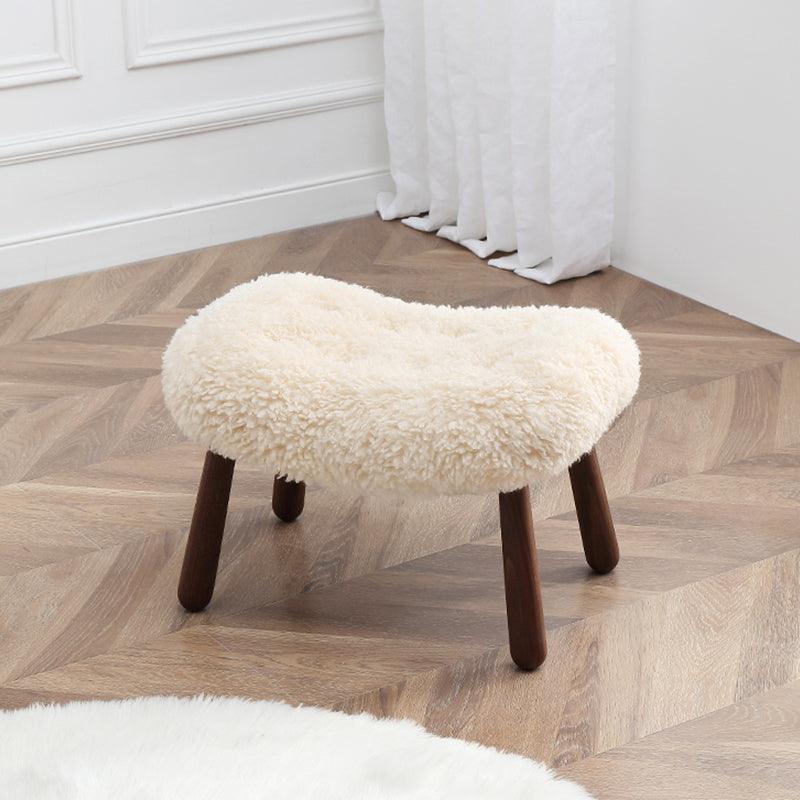 Arctander Clam Small Stool