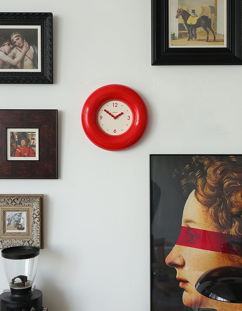 Jyotsna Living Room Wall Clock