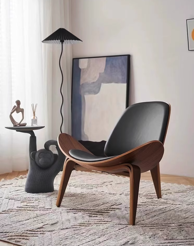 Hans Wegner CH07 Shell Chair, Black & Walnut – DC Concept