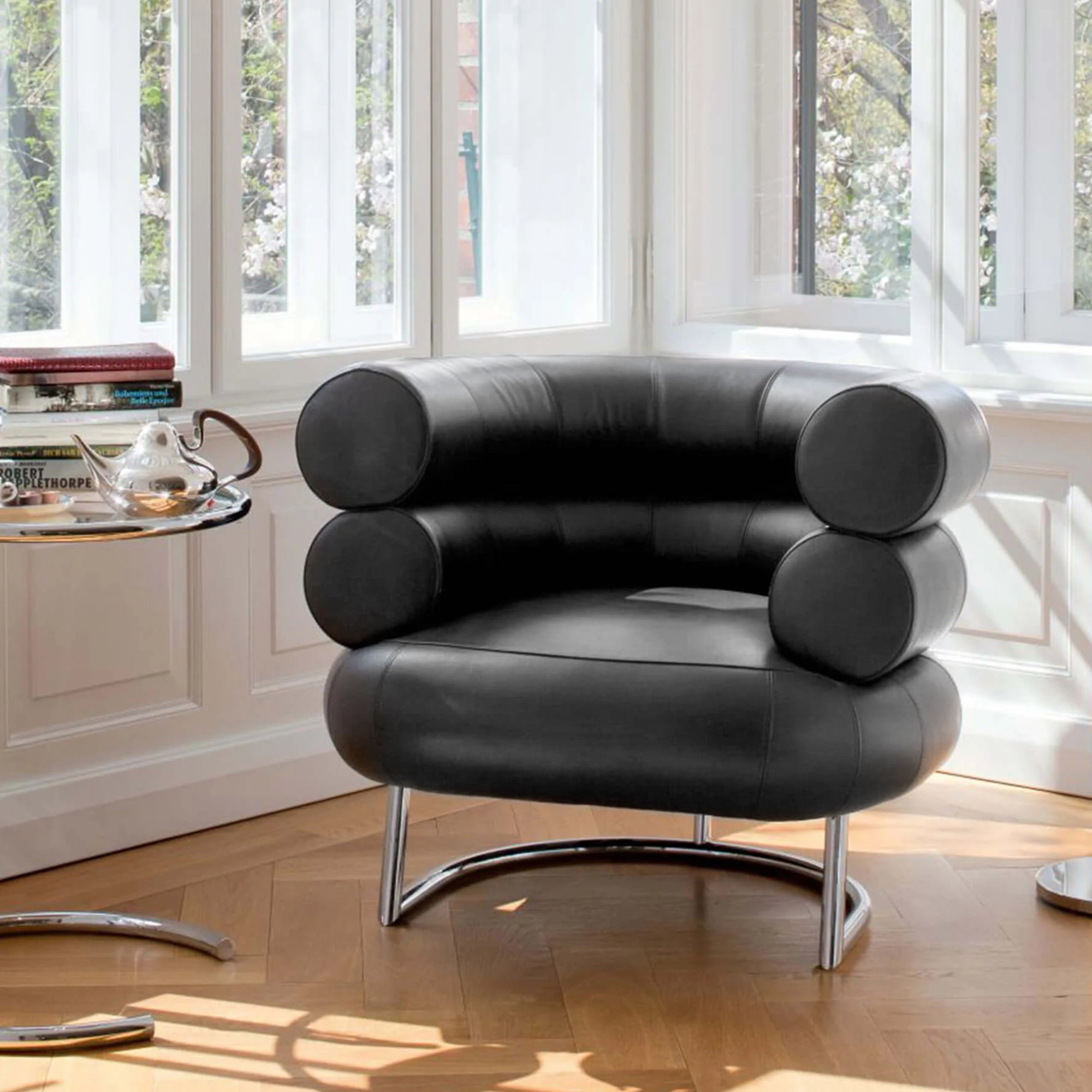 Chester Armchair, Leather｜ DC Concept