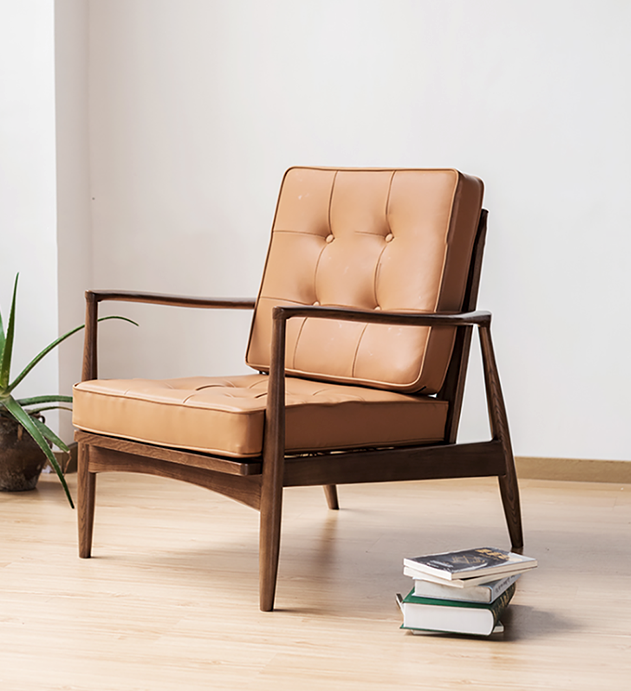 Classic C02 Armchair, Green Leather & Wood, Clearance｜ DC Concept